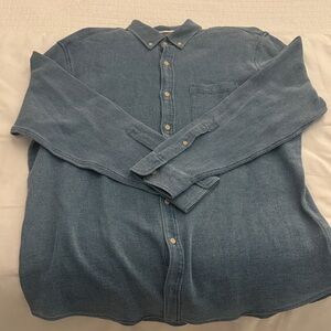 Taylor Stitch Light Blue Casual Button-Down Shirt